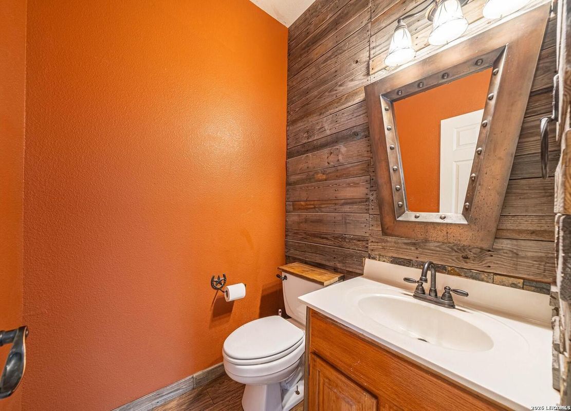 Building Photo - 3625 Sumter Glade