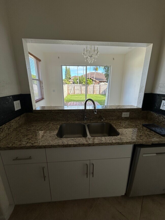 Building Photo - 23701 SW 110th Ave