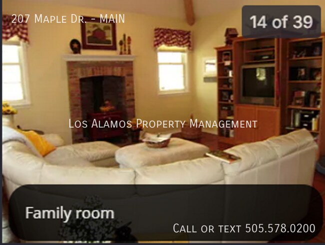 Building Photo - 207 Maple Dr