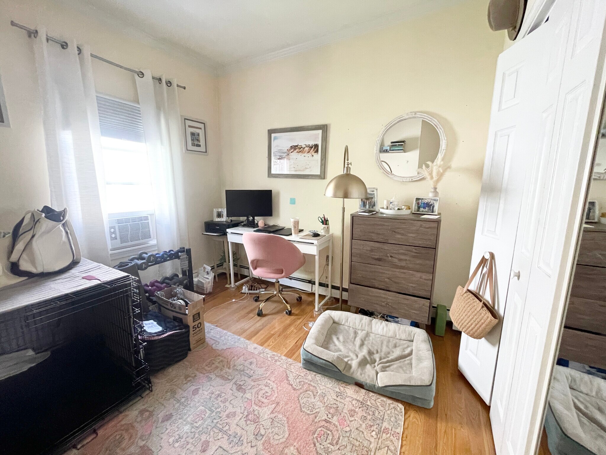 Building Photo - 174 Bolton St