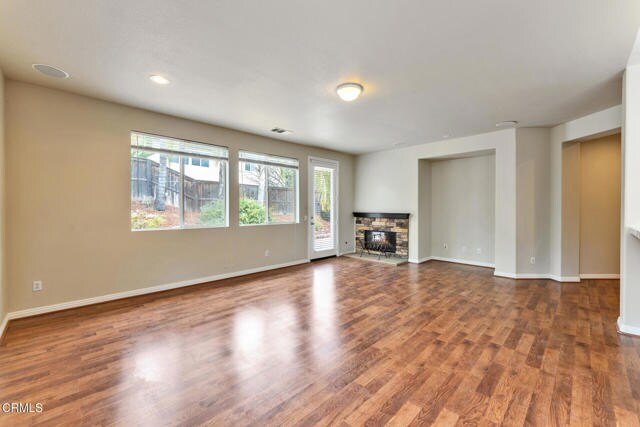 Building Photo - 24889 Ash Tree Ct