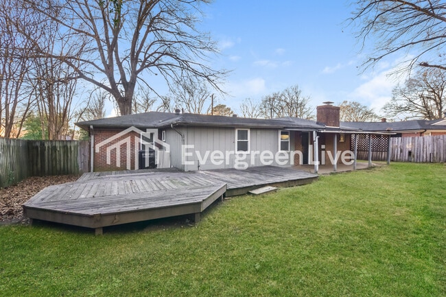 Building Photo - 5070 Quince Rd