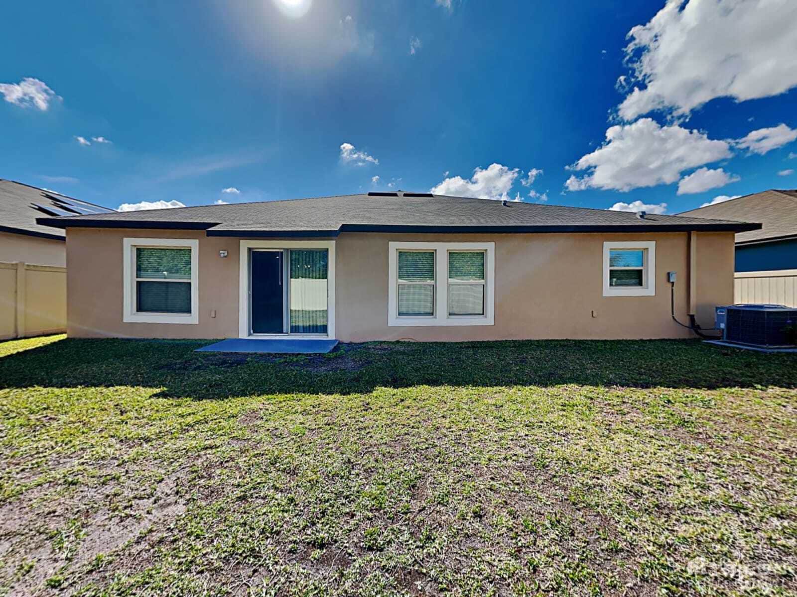 Building Photo - 9701 Sage Creek Dr