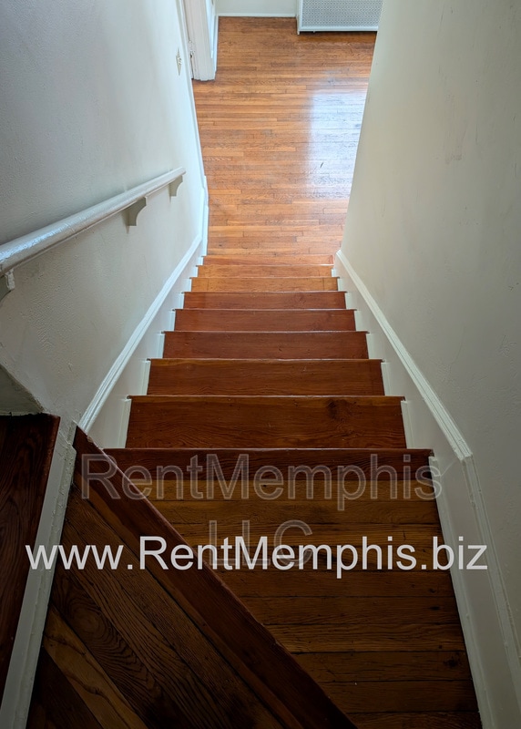 Building Photo - 1685 Tutwiler Ave