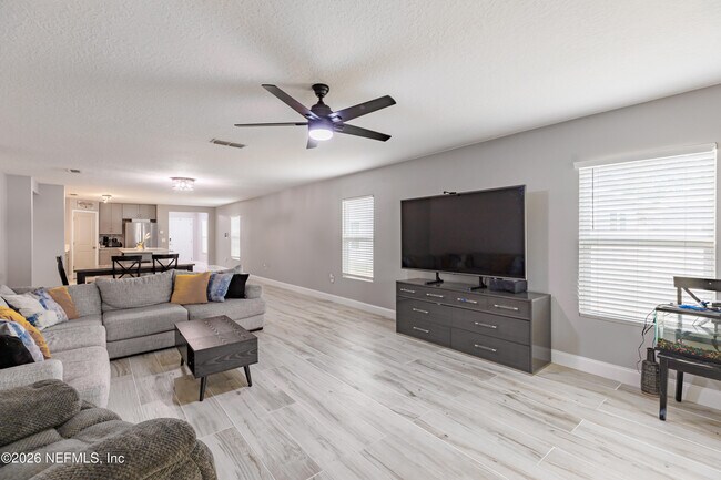 Building Photo - 7705 Peace Ln