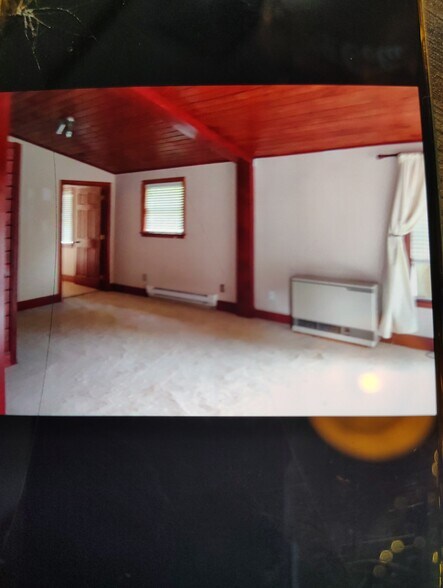 Building Photo - 18 Buckwood Rd