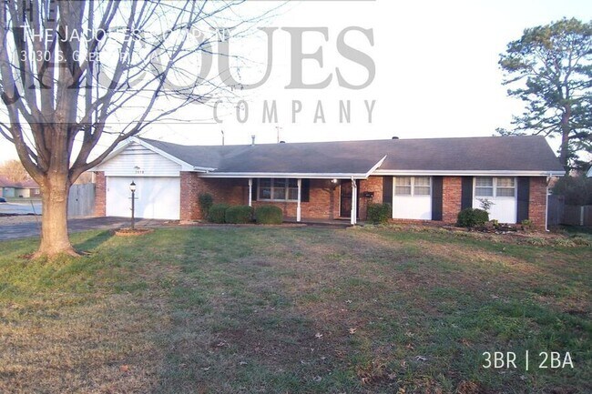 Primary Photo - 3030 S Greenbrier Ave