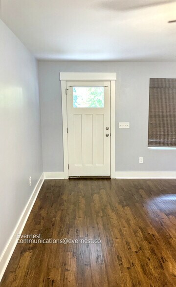 Building Photo - 327B Keeton Ave