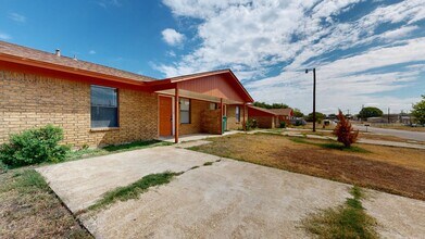 Building Photo - REMODELED DUPLEX IN HARKER HEIGHTS