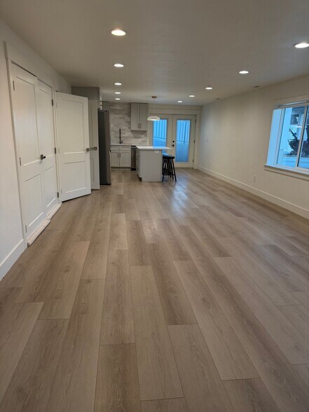 Building Photo - 63 W 1570 S