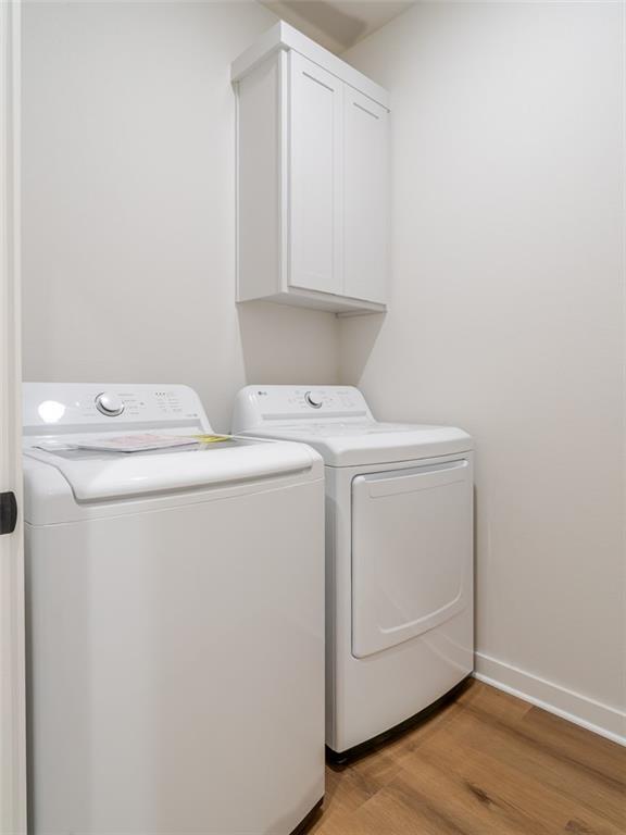 Building Photo - 511 Cosmos St