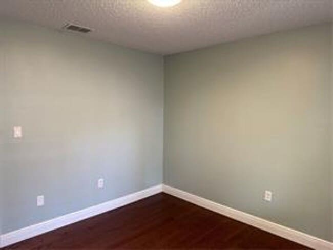 Building Photo - Single Family Home in Mount Dora