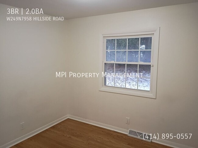 Building Photo - W249N7958 Hillside Rd