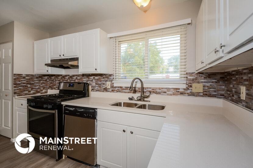 Building Photo - 14613 Petticoat Ln