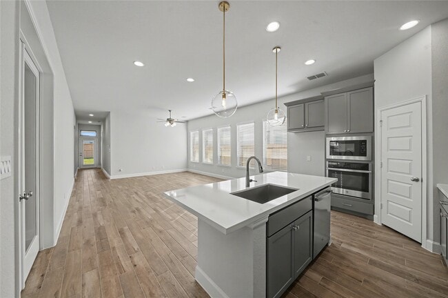 Building Photo - 2919 Orange Leaf Dr