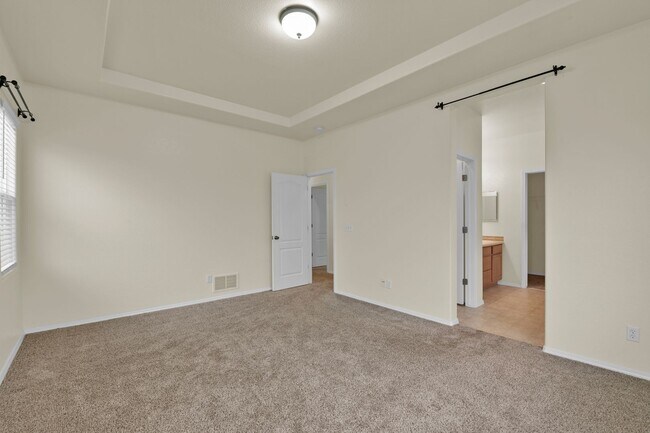 Building Photo - Ranch style home with 6 Bedrooms - 3 Bathrooms - 2 Car Garage - $2,650!