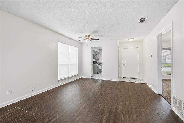 Building Photo - 2728 Westchester Dr