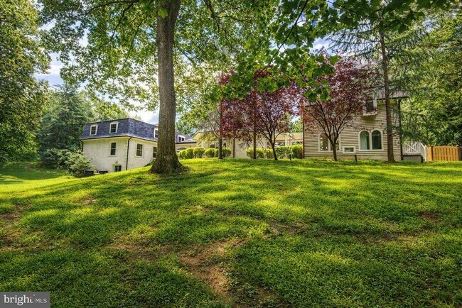 Building Photo - 11501 Skipwith Ln