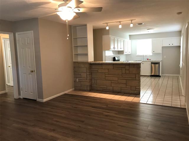 Building Photo - 1318 Mimosa Dr