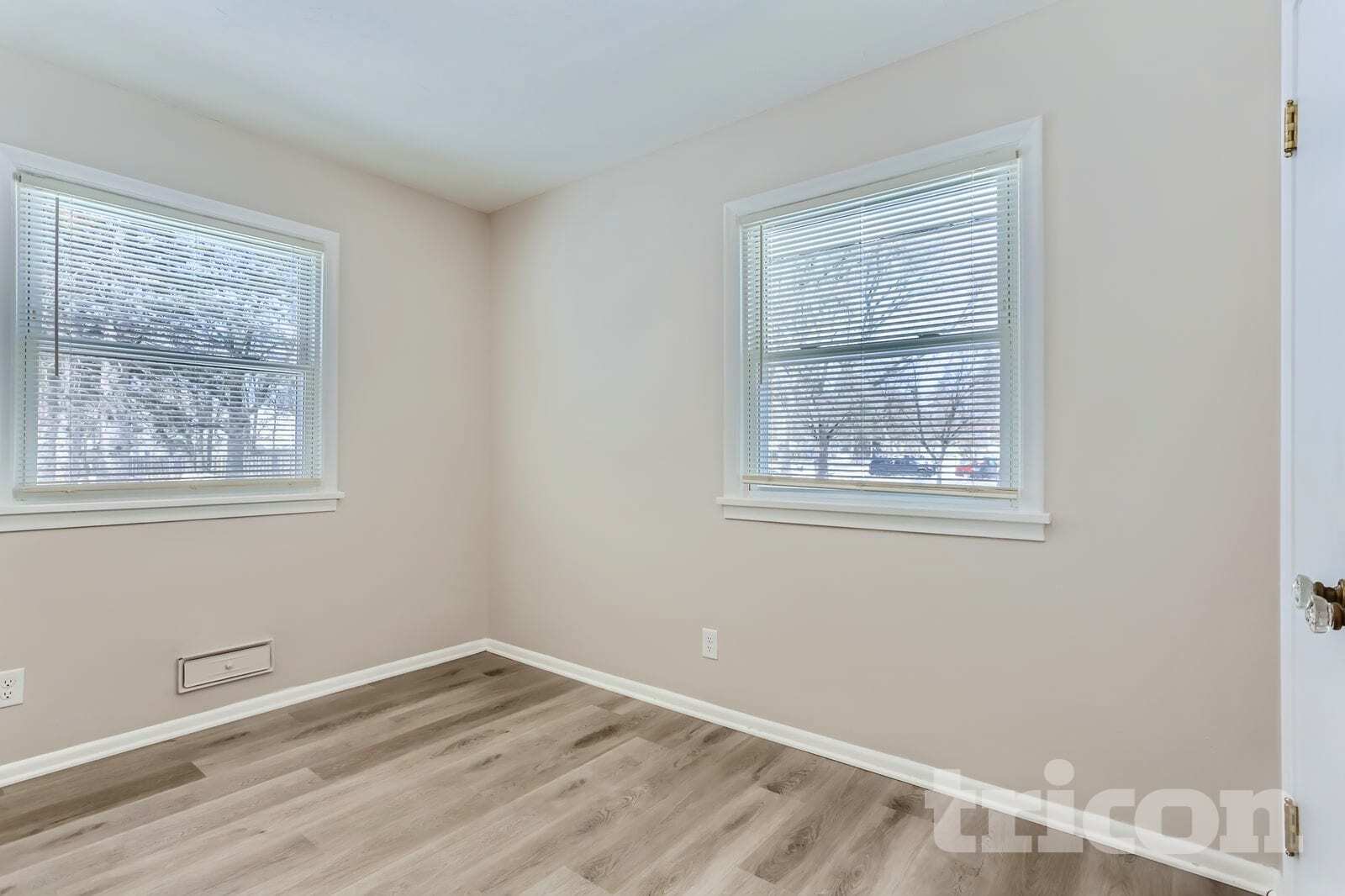 Building Photo - 7755 Eastwood Rd