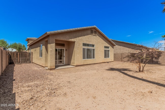 Building Photo - 515 E St Kateri Ln