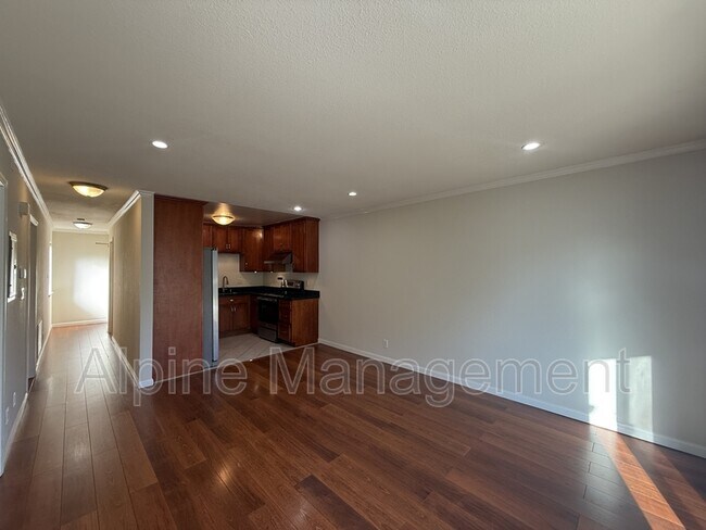 Building Photo - 480 22nd Ave