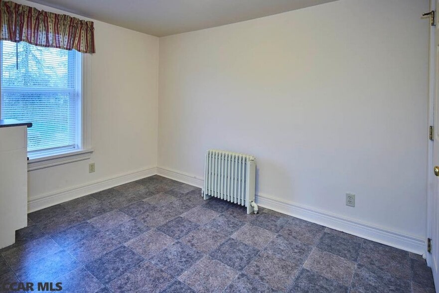 upstairs bedroom - 193 S Main St