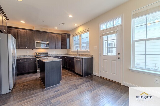 Building Photo - 5757 Richards Valley Rd