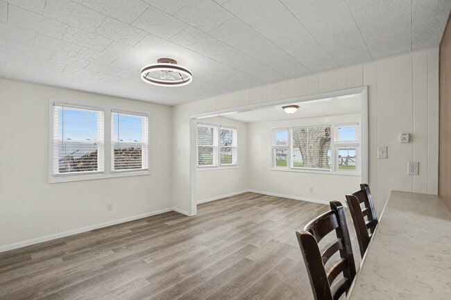 Building Photo - 6520 S 070 E