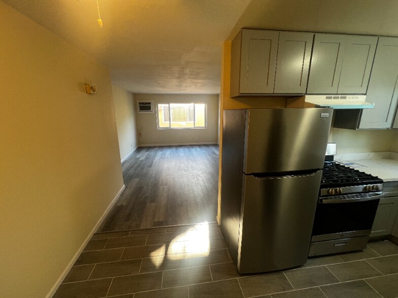 Building Photo - 269 Junction Ave