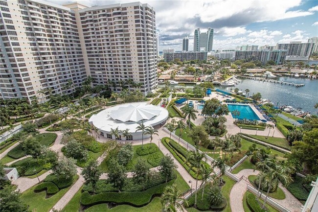 Building Photo - 500 Three Islands Boulevard