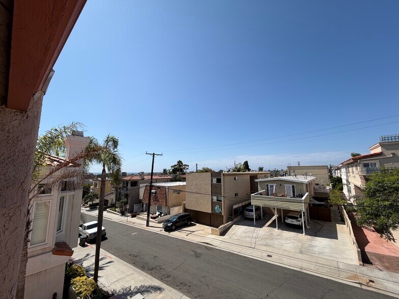 Balcony view - 700 1st St