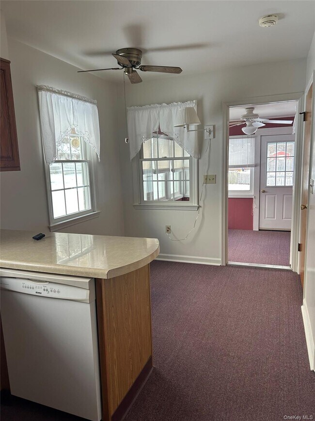 Building Photo - 2 Scism Cir