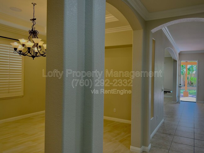 Building Photo - 13073 Dressage Ln