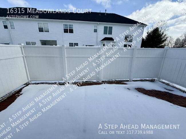 Building Photo - Perfect Low Maintenance Westfield Rental!