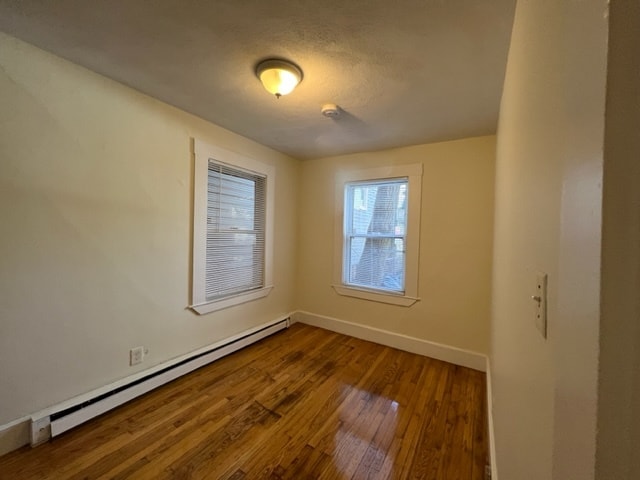 Building Photo - 15 Bay St