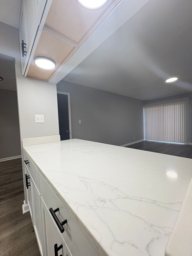 Building Photo - Discover Your Perfect Home at Bellagio Nor...