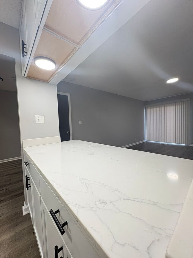 Building Photo - Discover Your Perfect Home at Bellagio North Living I in Indianapolis