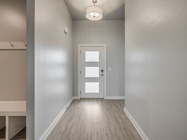 Building Photo - Beautiful New Construction Home in Edmond
