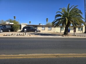 Building Photo - $799 MOVE IN SPECIAL!! Beautiful 3 bedroom, 2 bath Town Home Available!!!