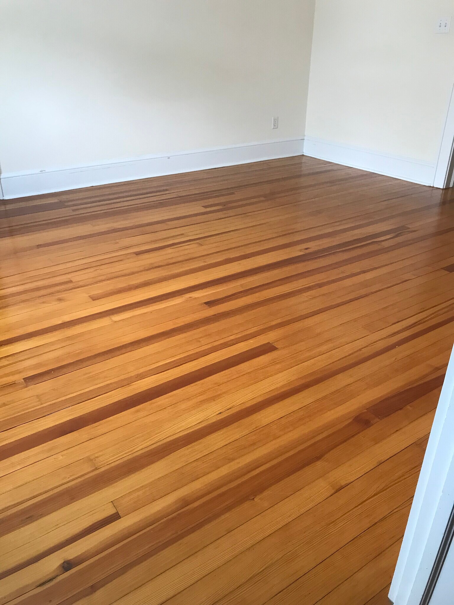 Bedroom showing beautiful hard wood floors - 124 Shippan Avenue Ext