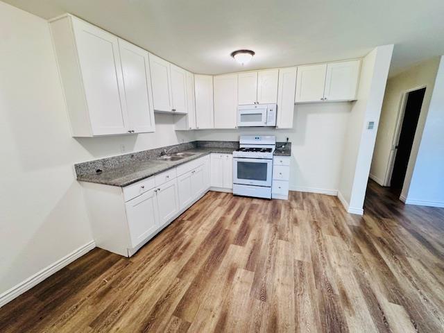 Interior Photo - 16131 Eucalyptus Ave