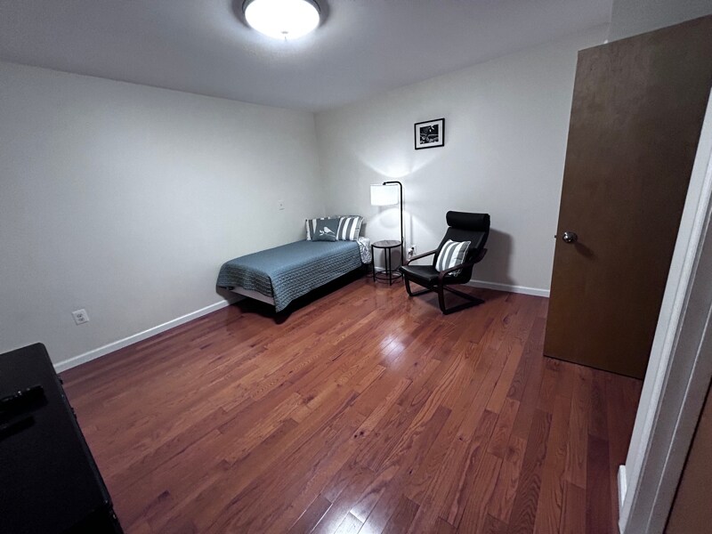 Building Photo - 34 Franklin St