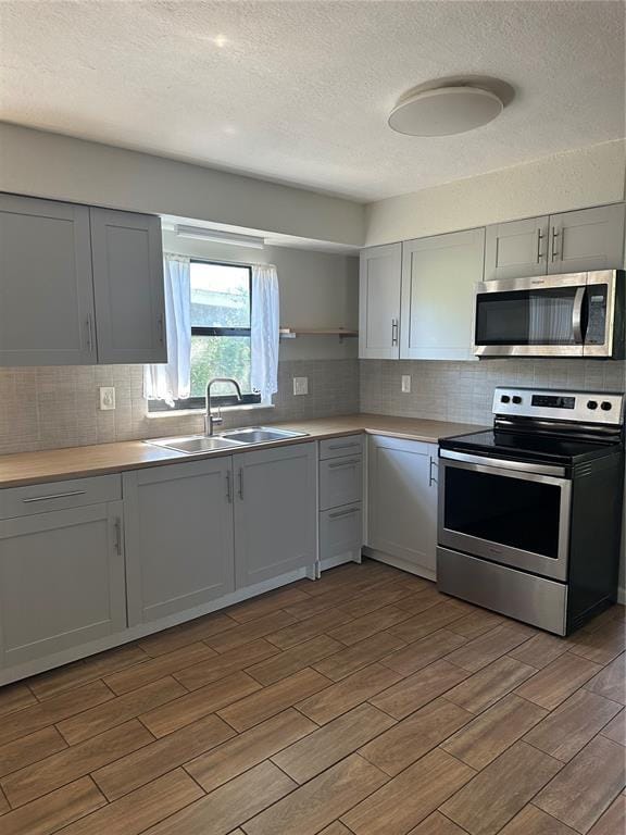 Building Photo - 1795 S Lilac Cir