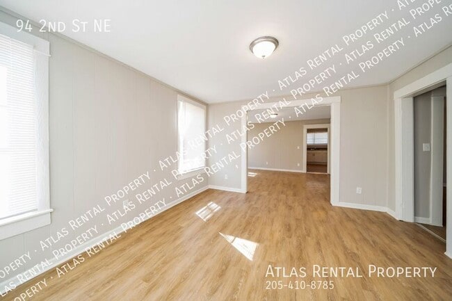 Building Photo - 94 2nd St NE