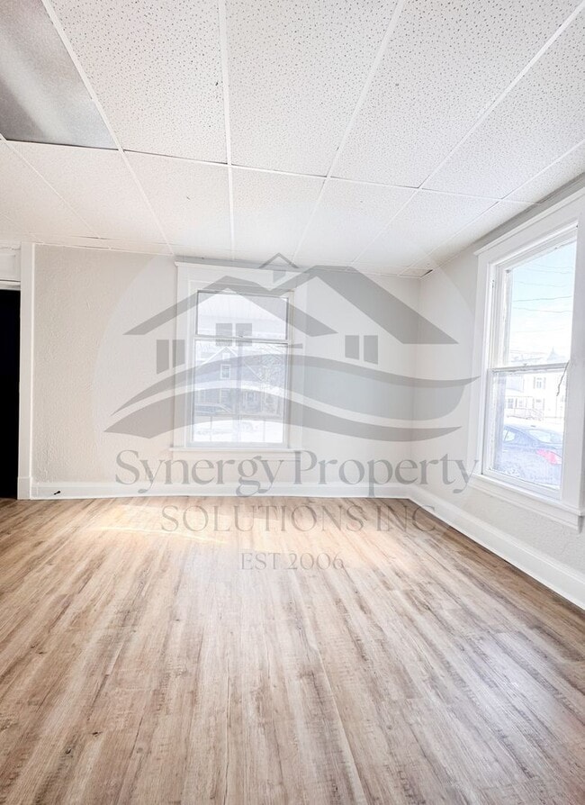 Building Photo - Shelby Home