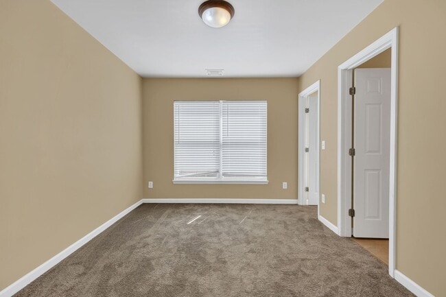 Building Photo - 1382 Rural Hill Rd