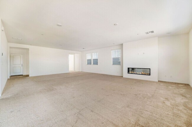 Building Photo - Modern Open-Concept Home with Loft & Designer Finishes in Inspirada!