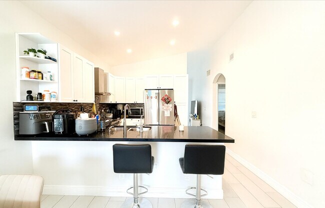 Building Photo - 18702 SW 27th St