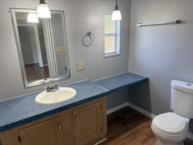 Building Photo - 7007 Glen Meadow Dr